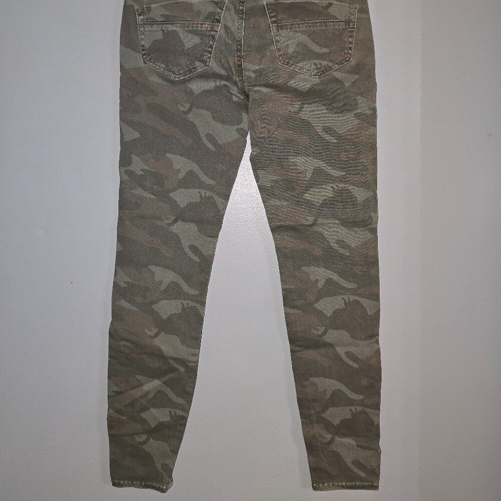 Rock & Republic Women's Kashmere Camouflage Pants, Size 4  #10 - Picture 8 of 8